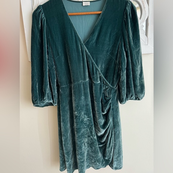 Aritzia Wilfred Lyric Velvet Dress Size Small Forest Green Holidays - Picture 5 of 13